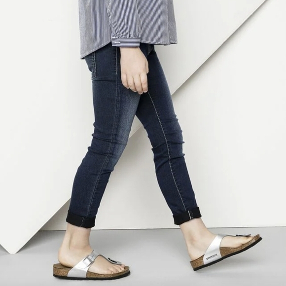 Birkenstock Kids Gizeh Silver Sandals Sz 32 Or 1-1.5 Junior - Picture 3 of 15